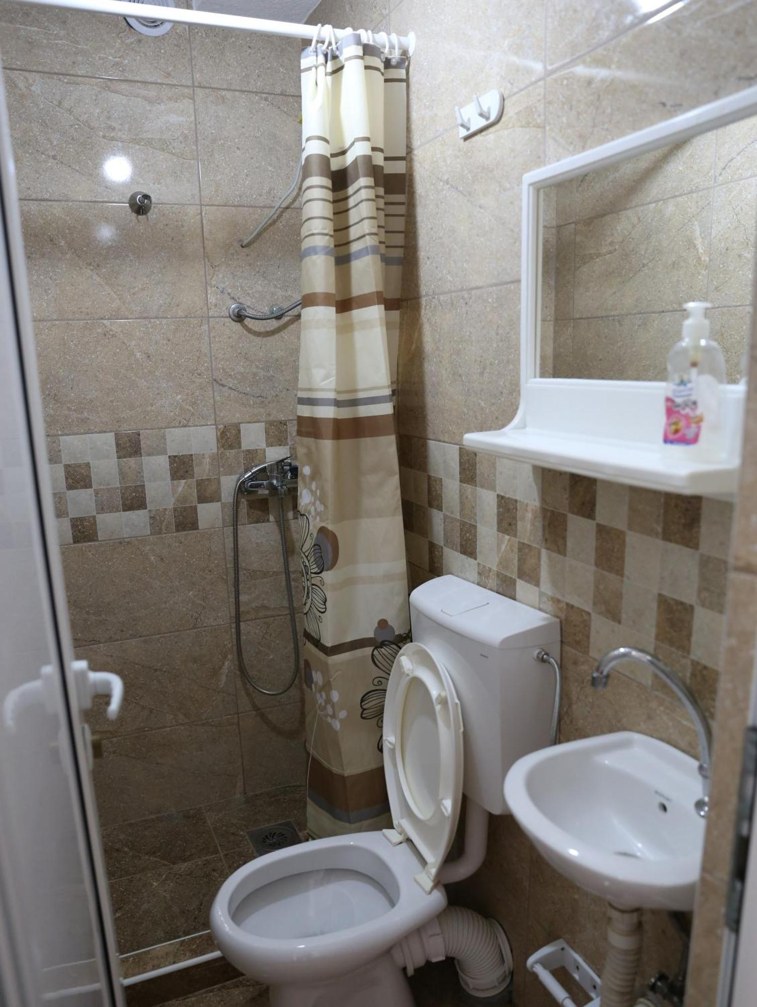 乌尔齐尼Friendly House公寓 客房 照片